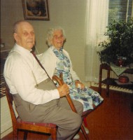 /album/bildgalleri/knut-sodersrom-o-constance-melin-syskon-jpg1/